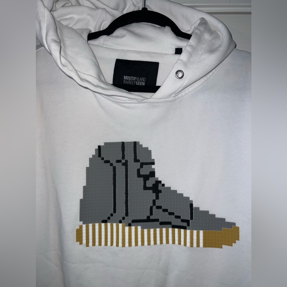 Mostly Heard Rarely Seen Sneaker graphic hoodie XXL - Picture 3 of 12